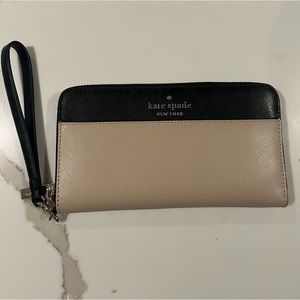 Kate Spade: Staci Large Continential Wallet